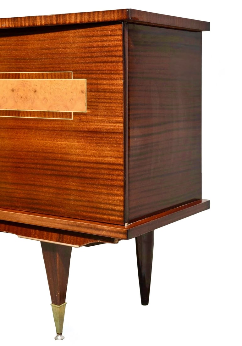 Mid-Century Modern Italian Sideboard in Mahogany With Maple Burl Inlay and Glass Display - 5