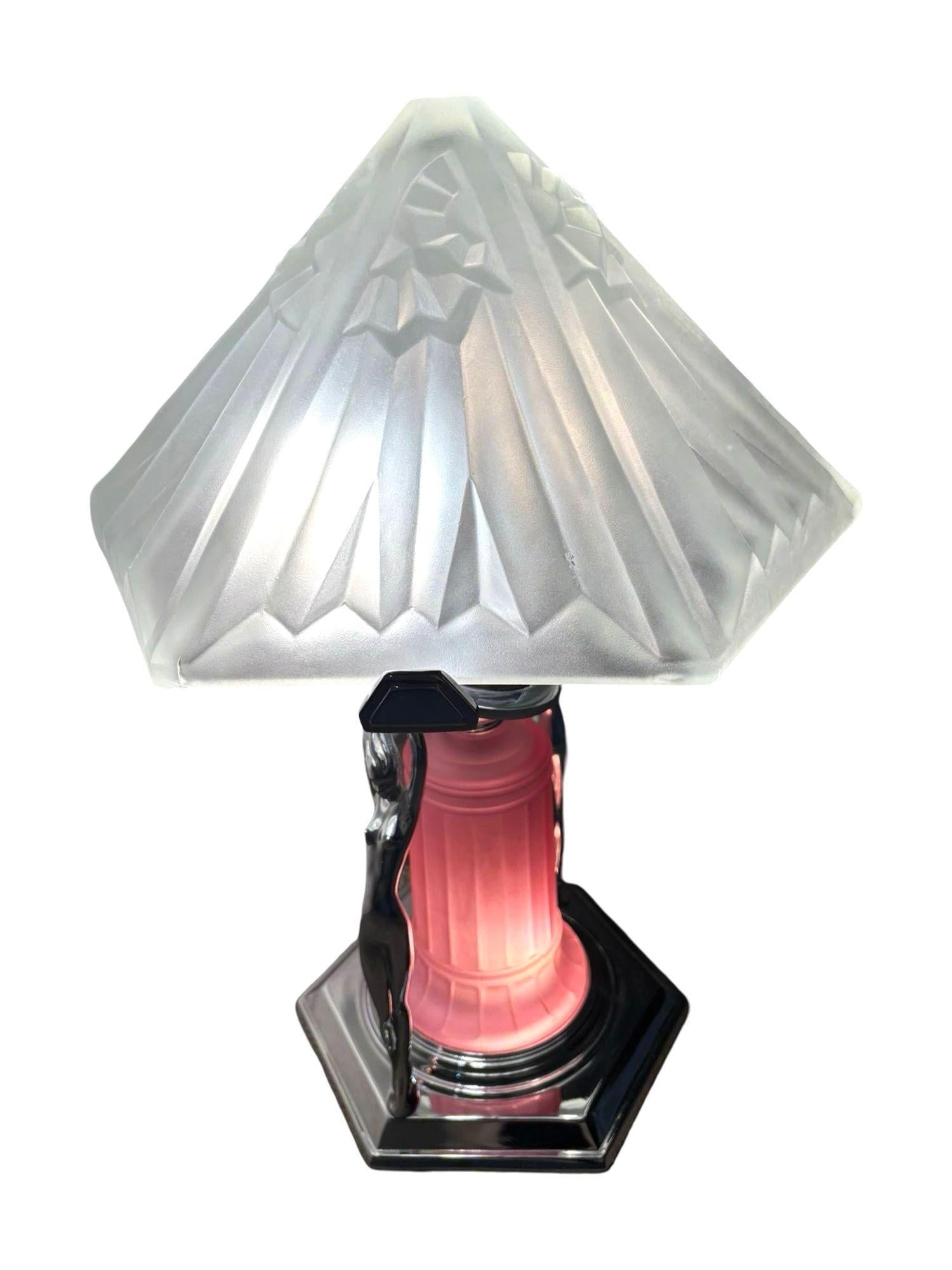 Frankart Era Art Deco Style Chrome Figural Lamp w/ Vivian Glass Shade - 16