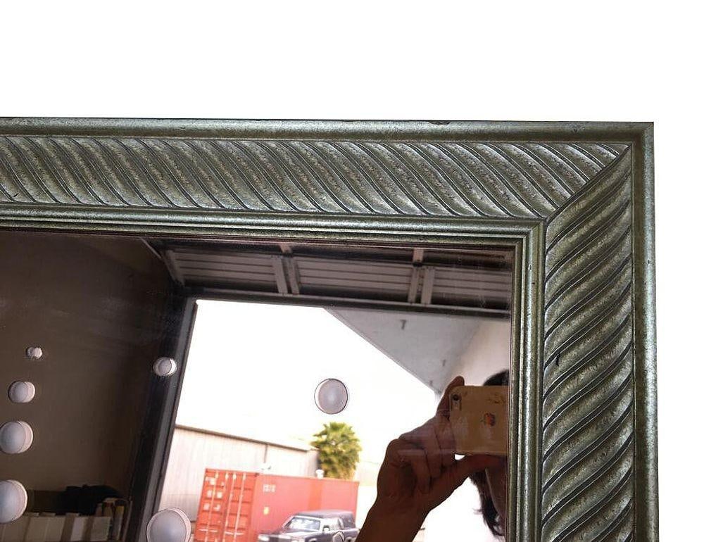 Mid-century Venetian Peach Glass "Bubbles" Floor Mirror w/ Spiral Pattern Frame - 10