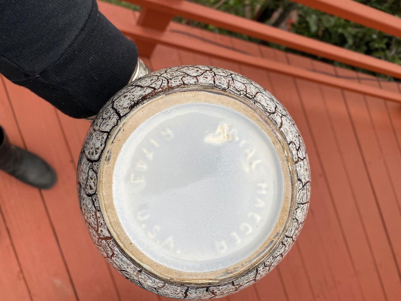 Large Mid Century Silver Crackle Vase by Royal Haeger - 6