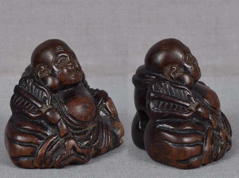 18c netsuke HOTEI with fan - 2