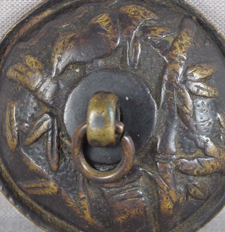 18c bronze SUIGARAAKE netsuke BAT & BAMBOO - 3