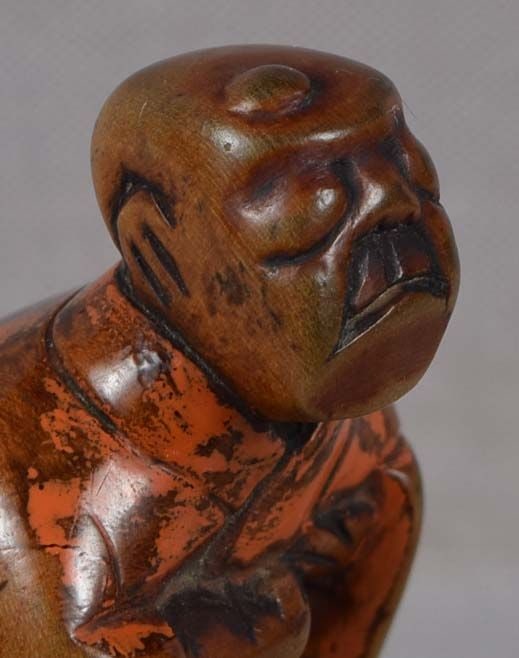 Early 19c Negoro lacquer netsuke blind MASSEUR - 6