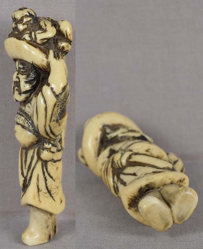 18c staghorn netsuke SHOKI with ONI & sword 10 cm - 6