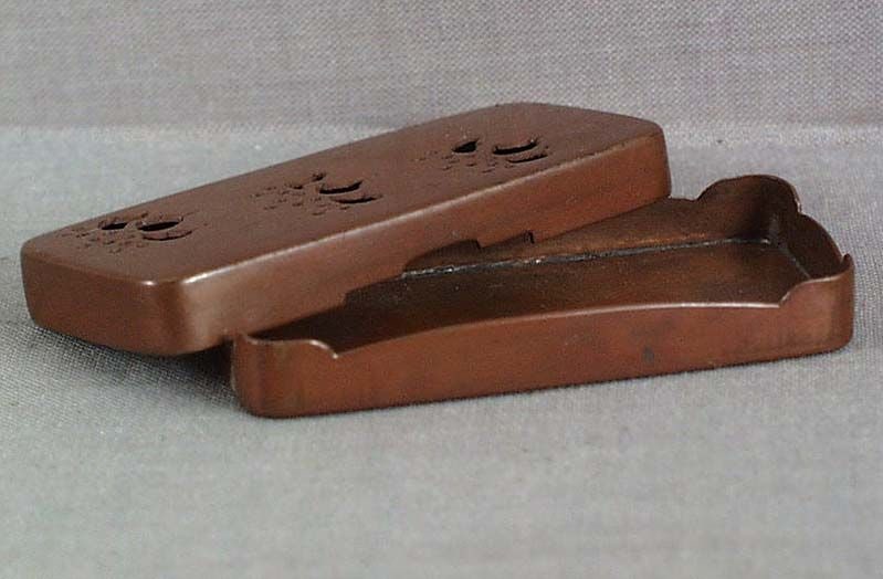 19c Japanese bronze incense game box TOKUGAWA crest - 3