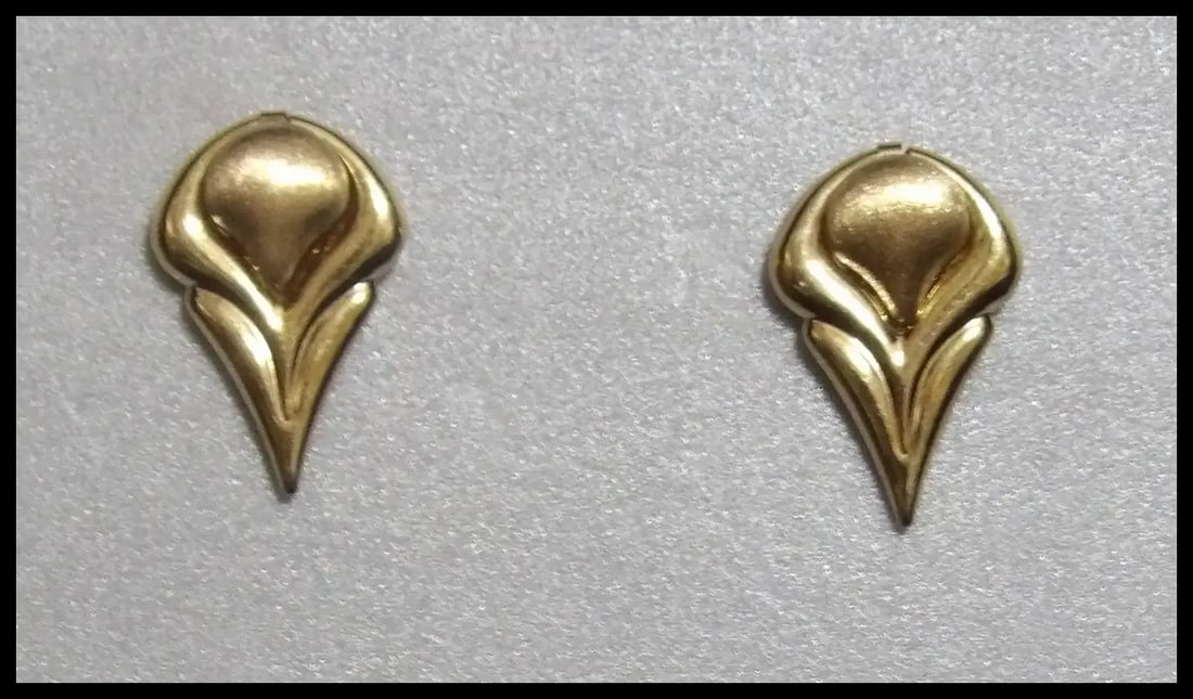 Brev Italian 14 KT Gold Convertible Hearts Earrings - 6