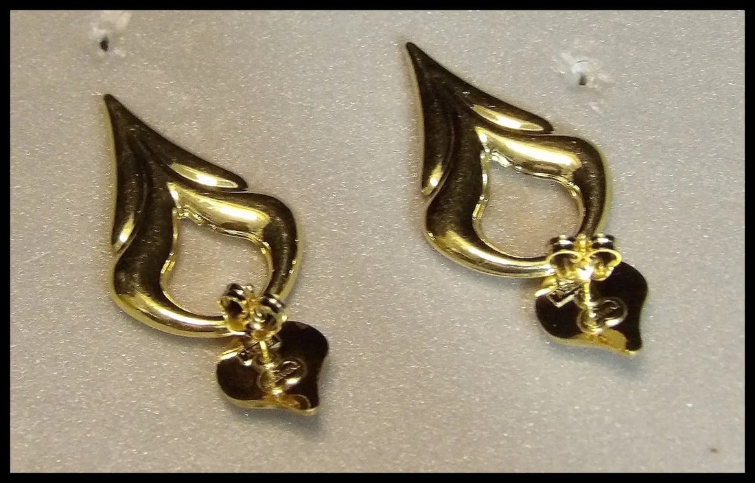 Brev Italian 14 KT Gold Convertible Hearts Earrings - 7