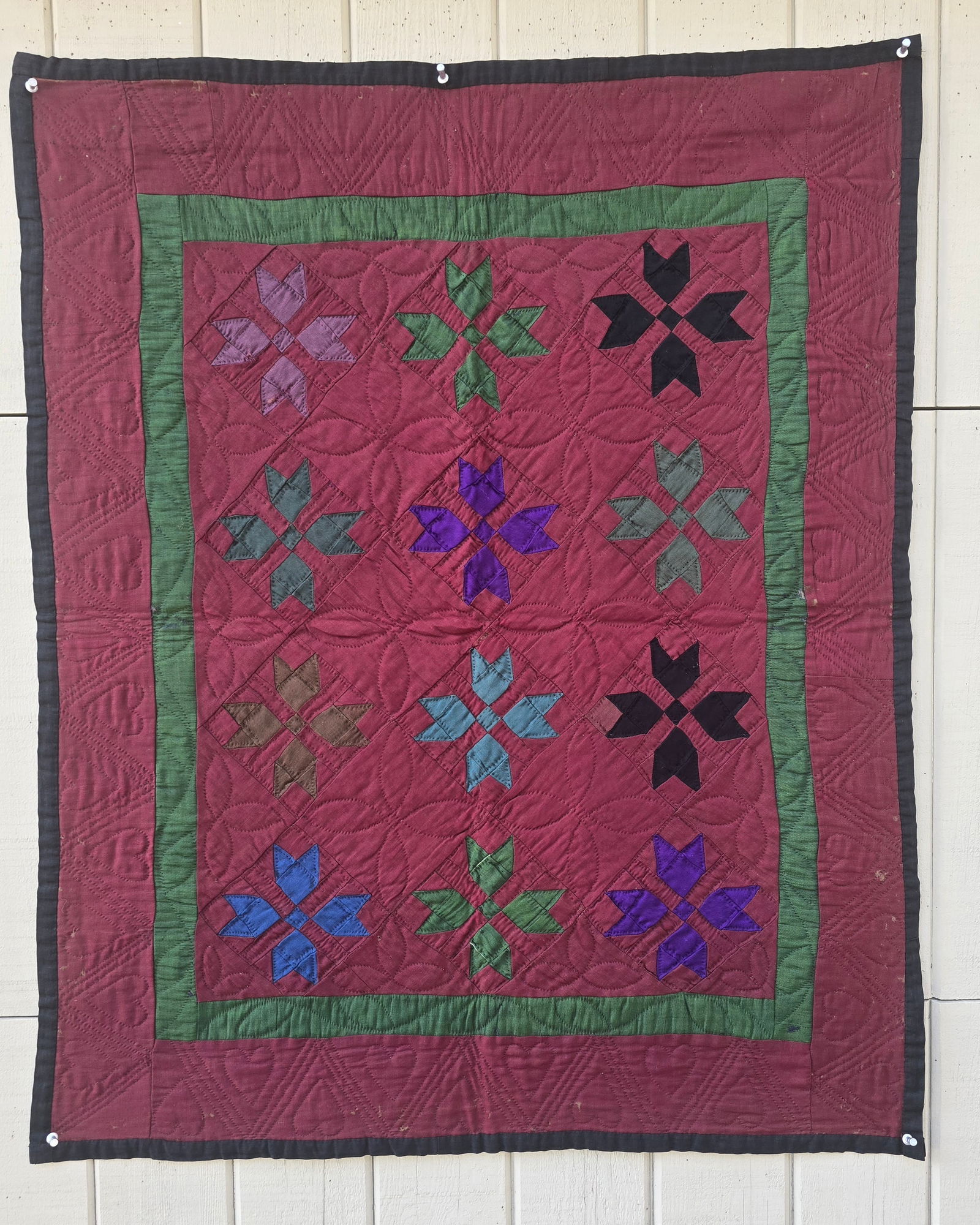 Early Amish crib quilt (1 of 2)