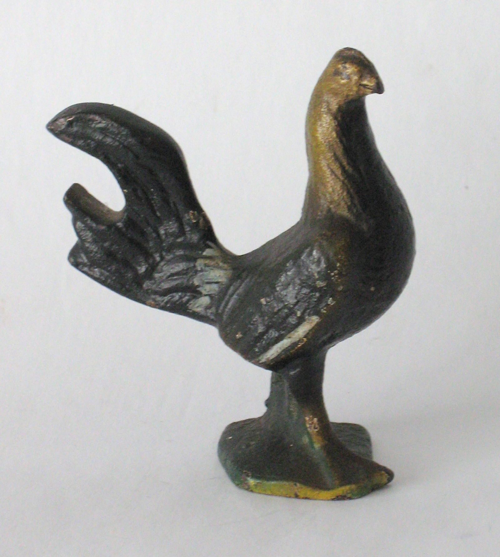 Vintage cast iron Gamecock bottle opener. (1 of 3)