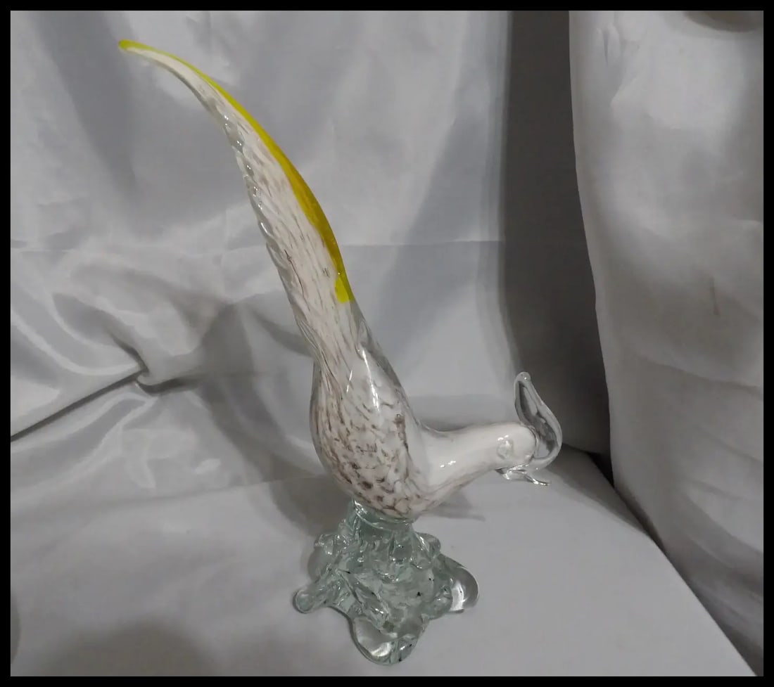 Murano Pheasant White with Gold Aventurine and Yellow on Tail - 4