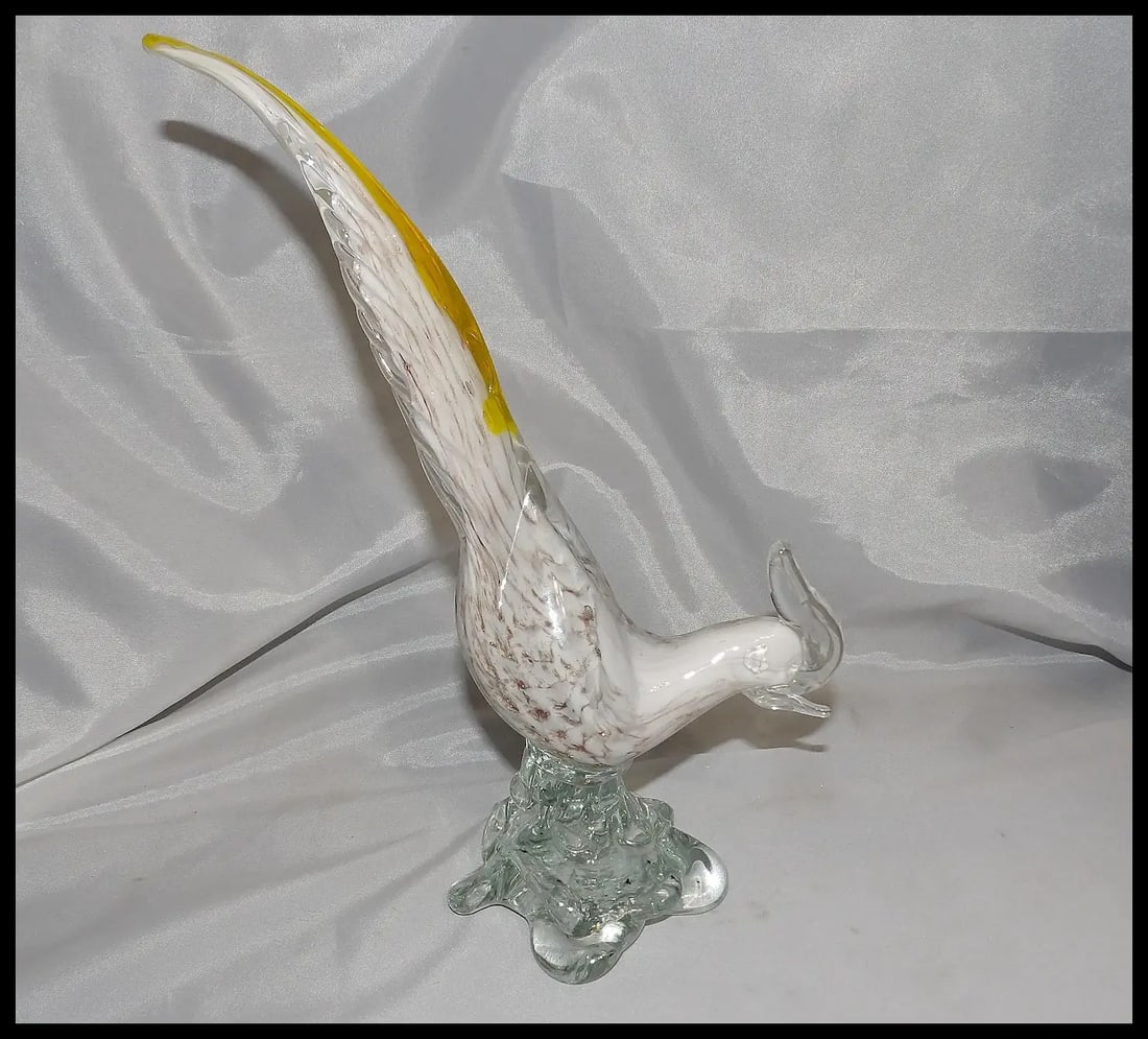Murano Pheasant White with Gold Aventurine and Yellow on Tail - 8