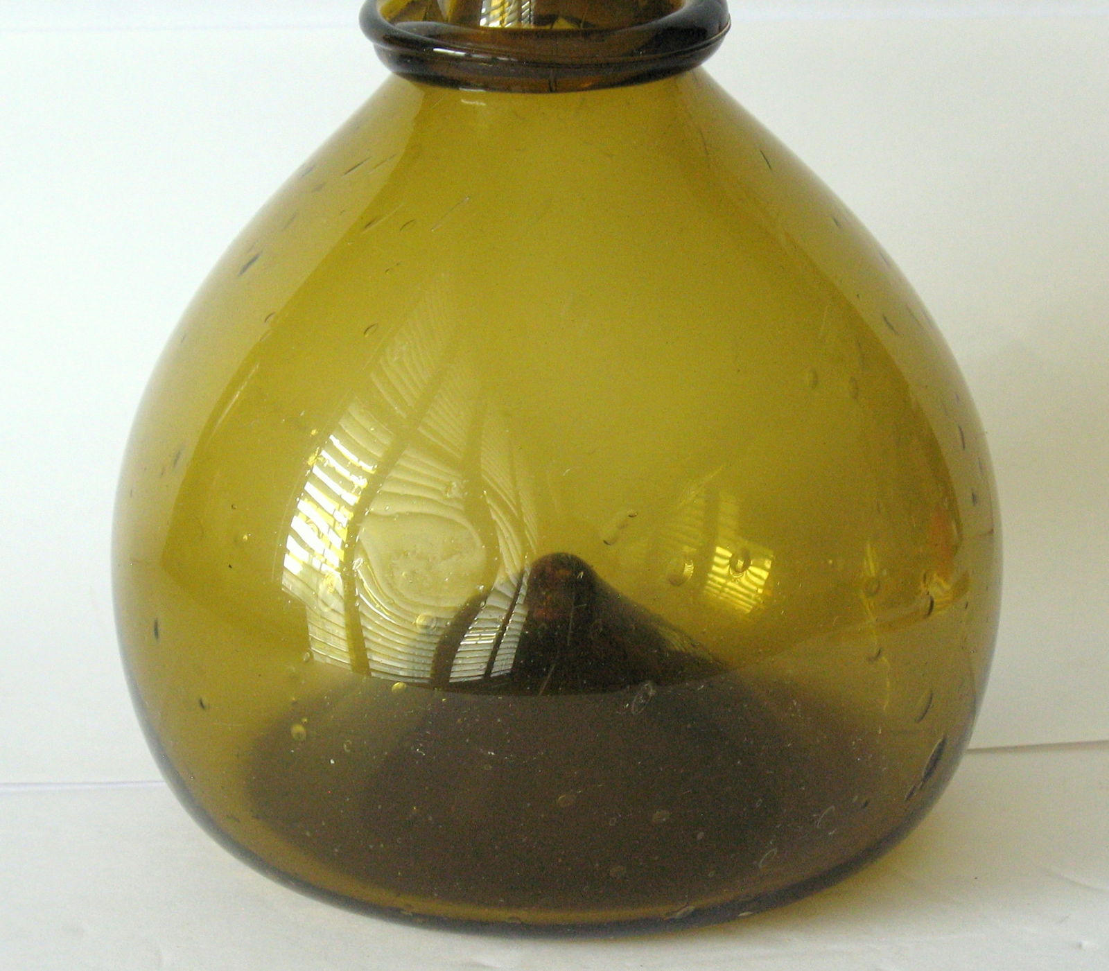 Antique hand blown chestnut shaped bottle. - 3