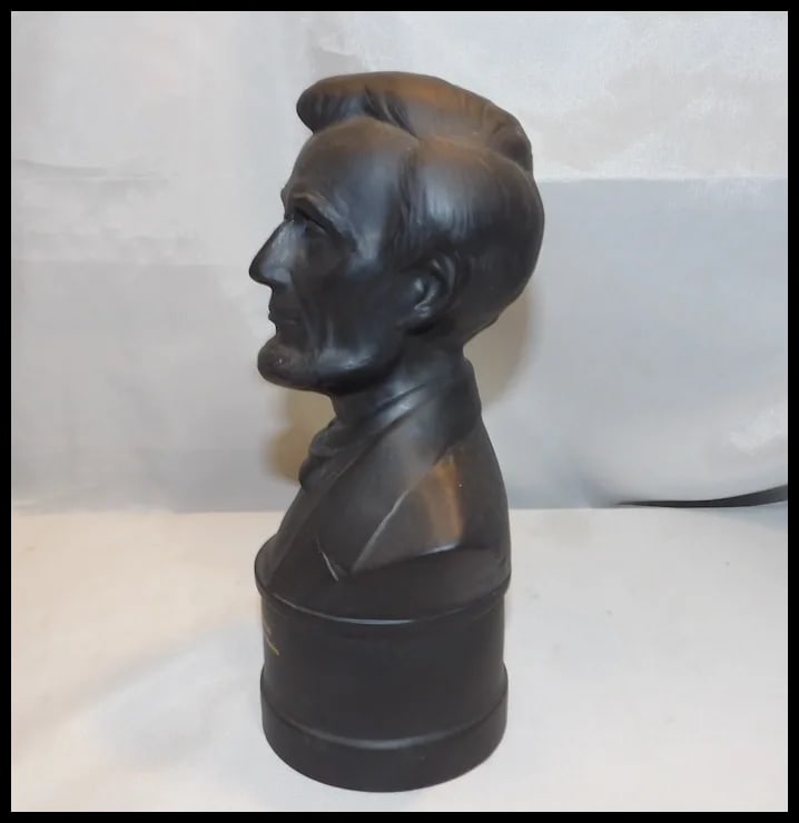 The Wedgwood Black Basalt Limited Edition President- Abraham Lincoln - 3