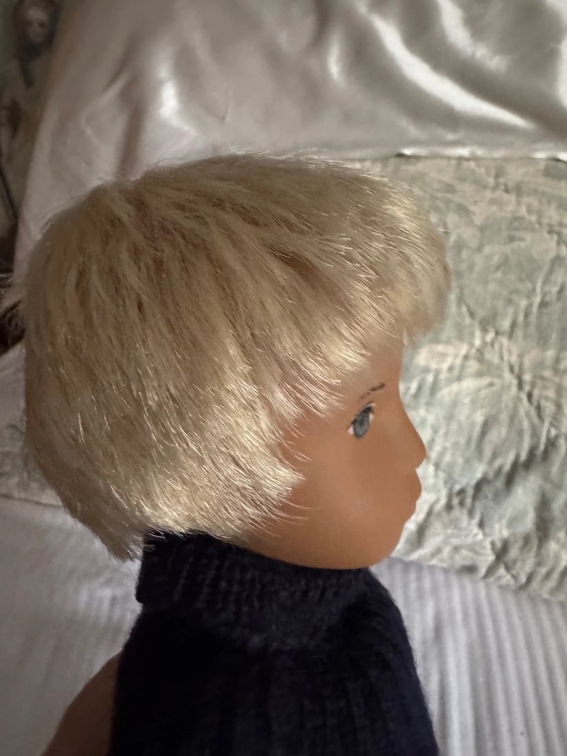 16" VINTAGE SASHA GREGOR BLONDE BOY DOLL W/ TUBE - 11