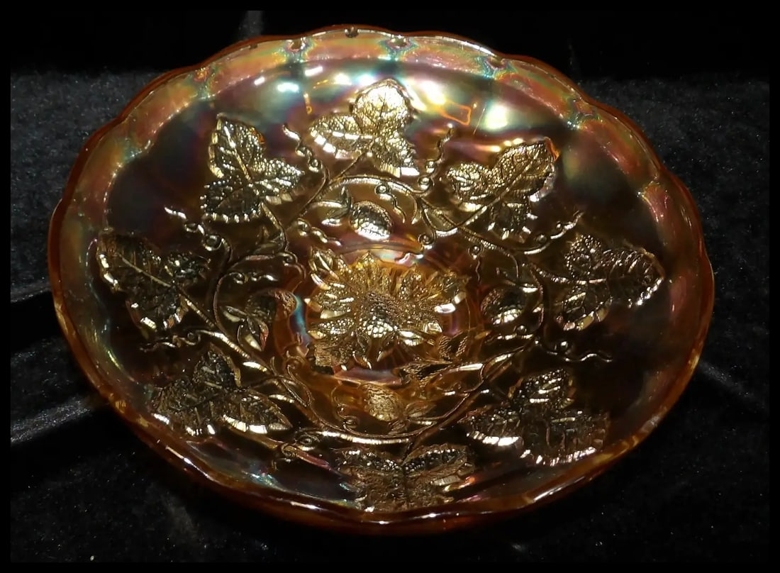 Rare Millersburg 8 ¼” Footed Strawberry Wreath Marigold Bowl - 3