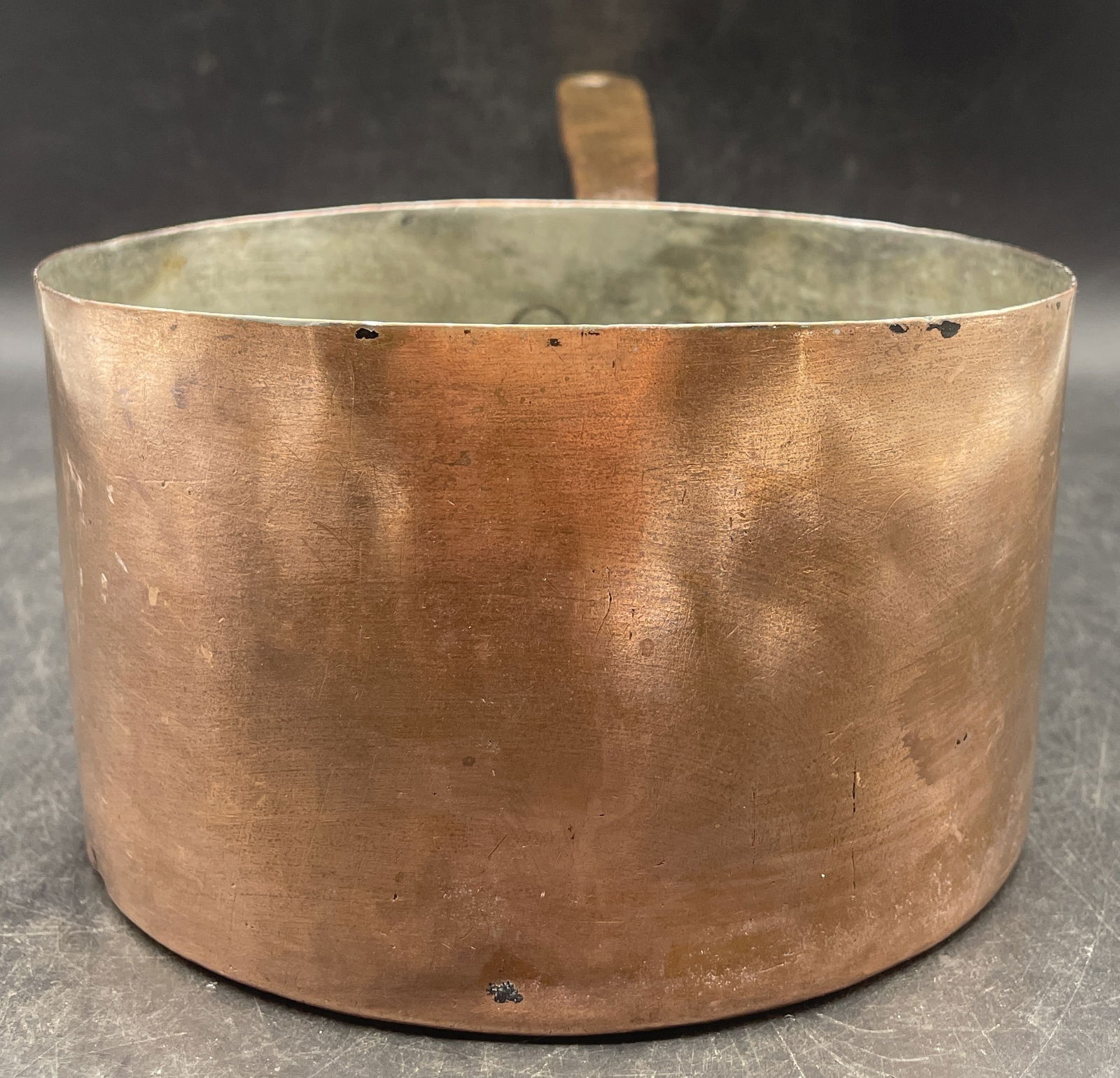 Large hand forged copper pot. Marked 55. Capacity 2quarts. - 5