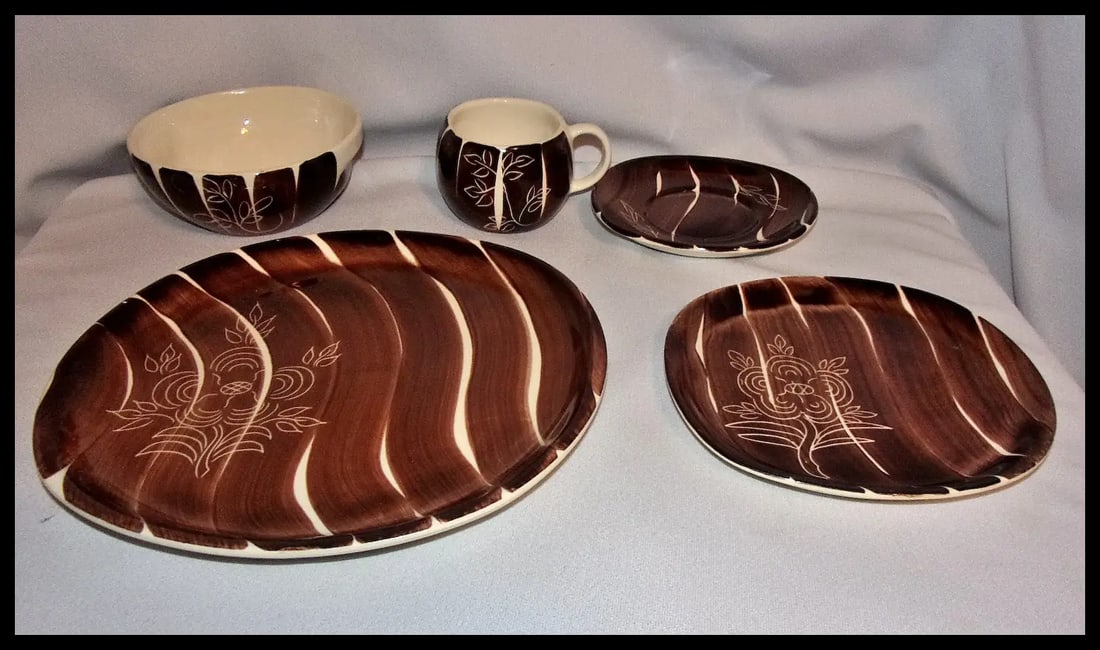 Vintage Six 5 Piece Sets of MCM Purinton Brown Intaglio Slip Ware - 2