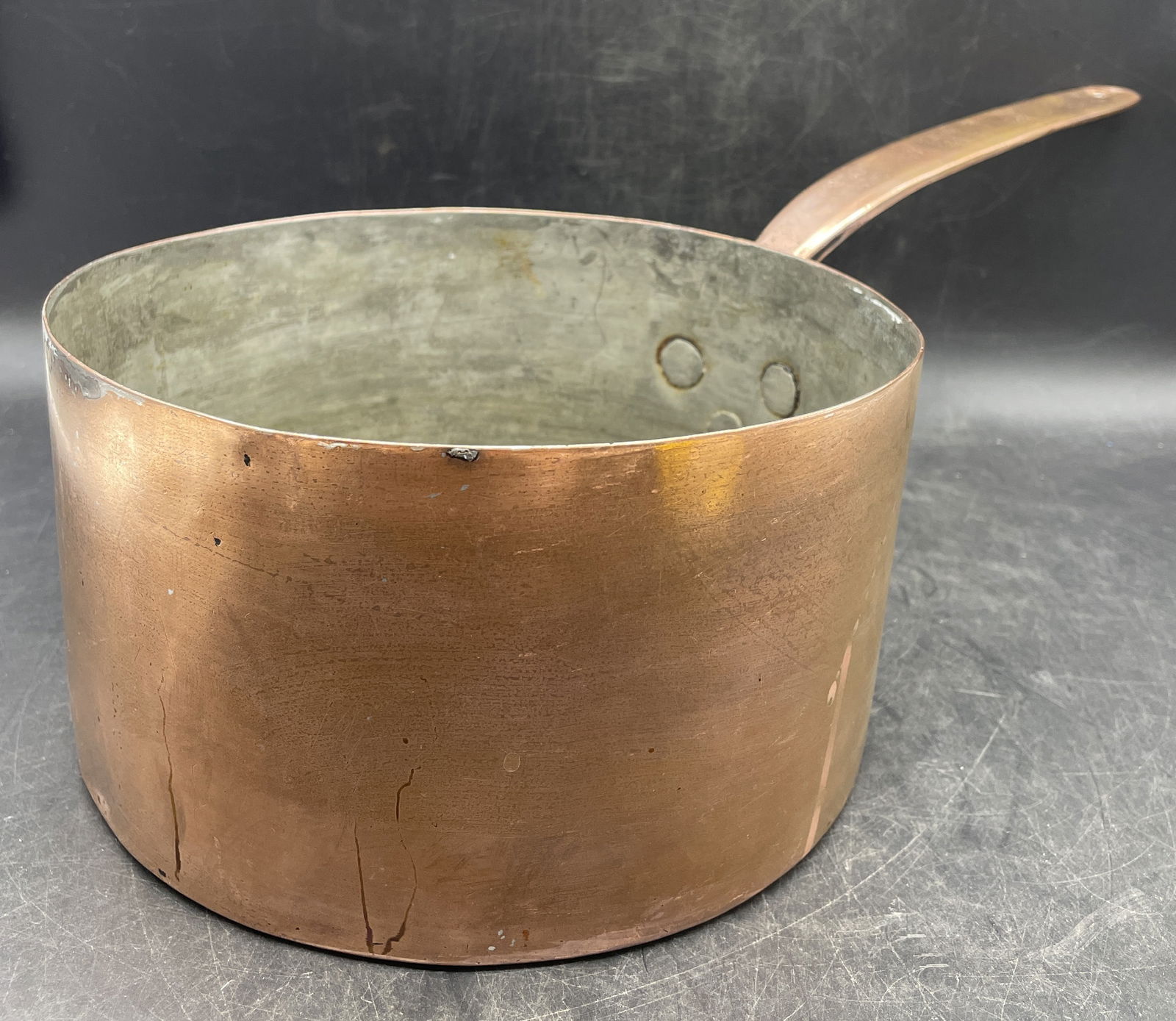 Large hand forged copper pot. Handle marked 55. Capacity 3.75 quarts. (1 of 8)
