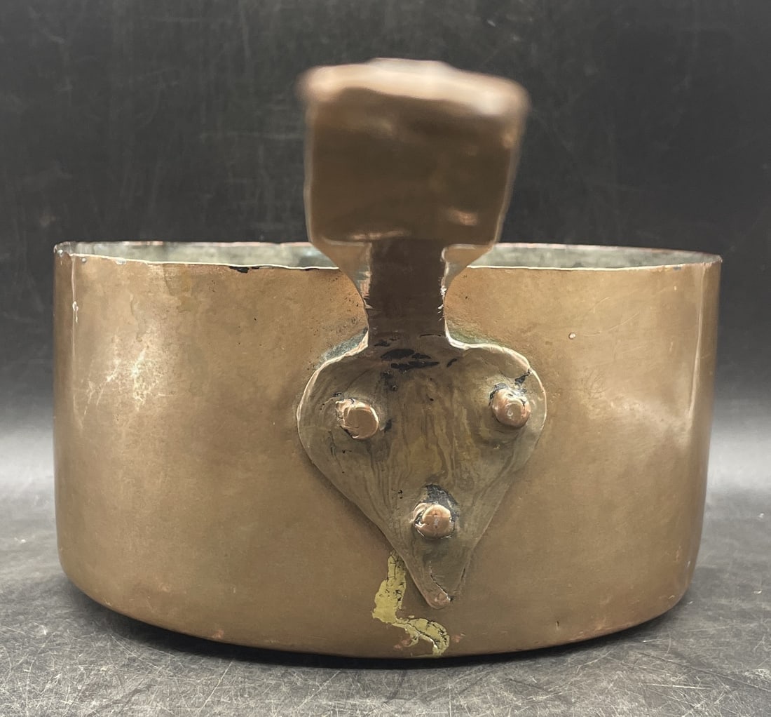 Large hand forged copper pot. Capacity 3 quarts. - 4