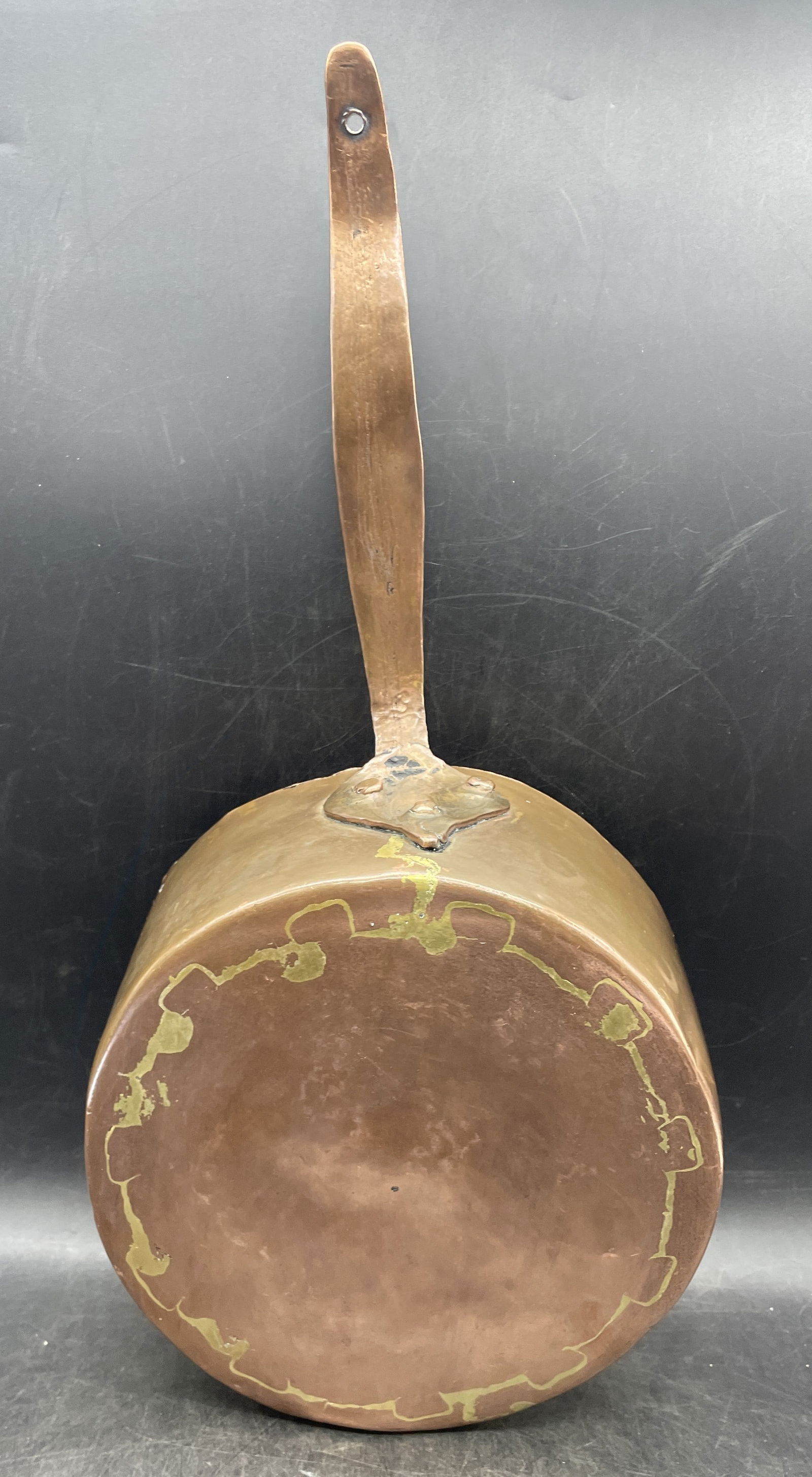 Large hand forged copper pot. Capacity 3 quarts. - 8