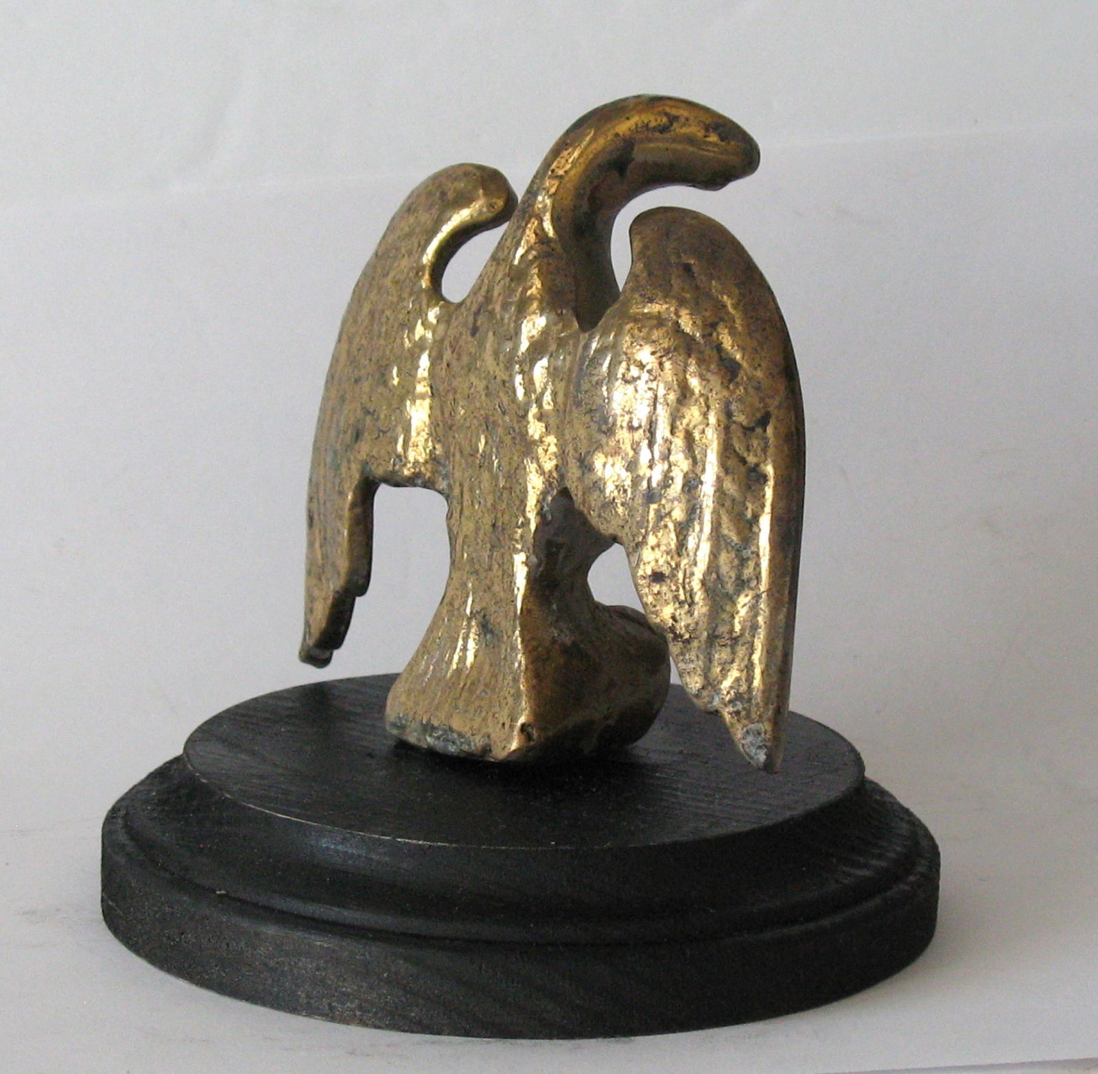 Vintage cast brass eagle paper weight. - 3