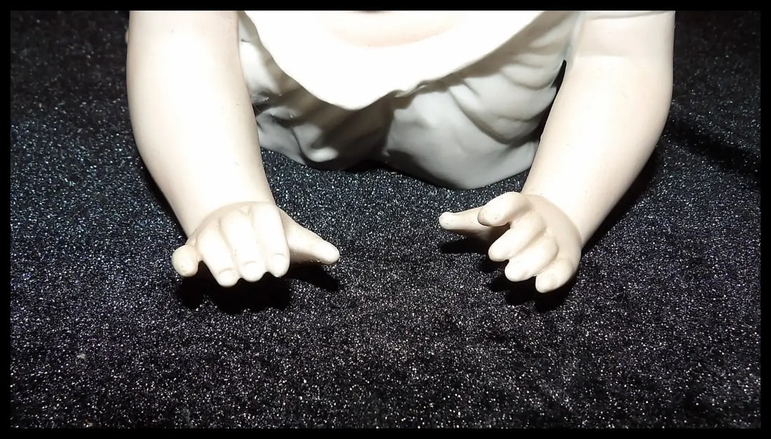 Andrea Bisque Piano Baby Girl with Pink Bow Figurine - 7