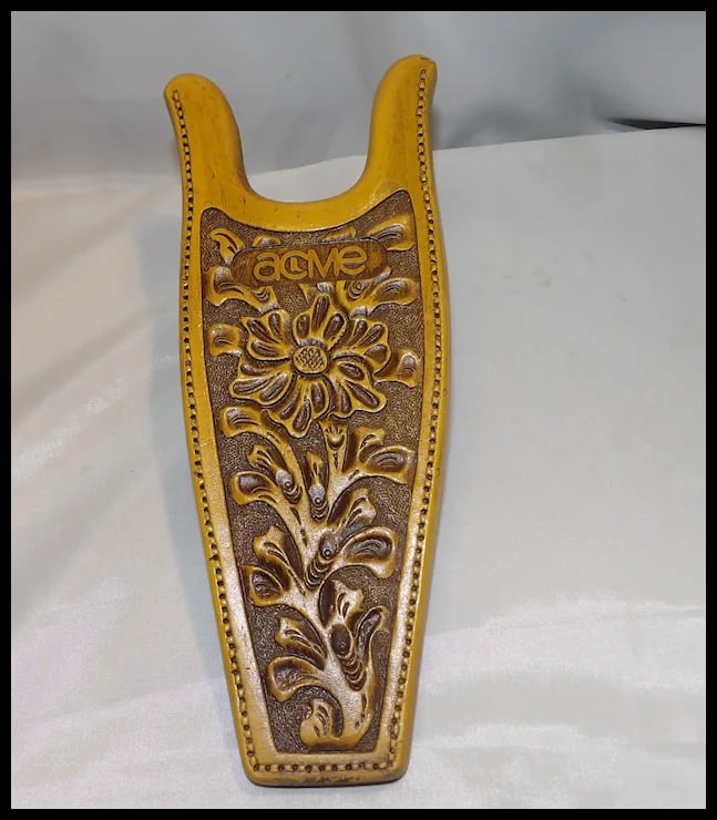 ACME Logo Faux Tooled Leather Boot Jack - 9