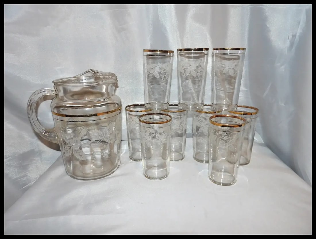 1940’s Bartlett Collins Frosted Grapevine Pitcher and 9 Tumblers - 2
