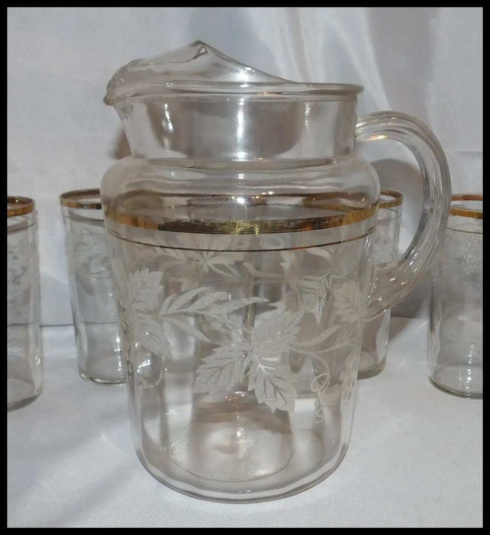 1940’s Bartlett Collins Frosted Grapevine Pitcher and 9 Tumblers - 9