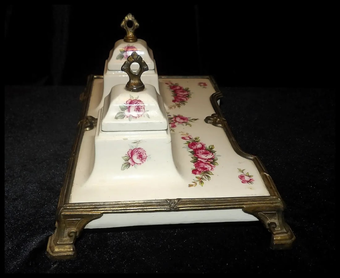 Antique Victorian Porcelain Inkwell - 5
