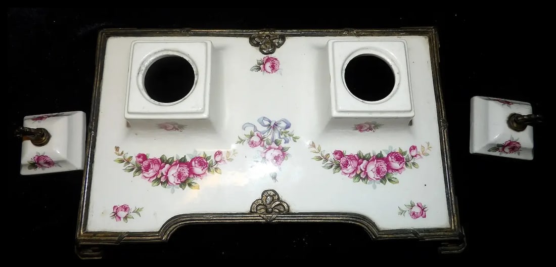 Antique Victorian Porcelain Inkwell - 8