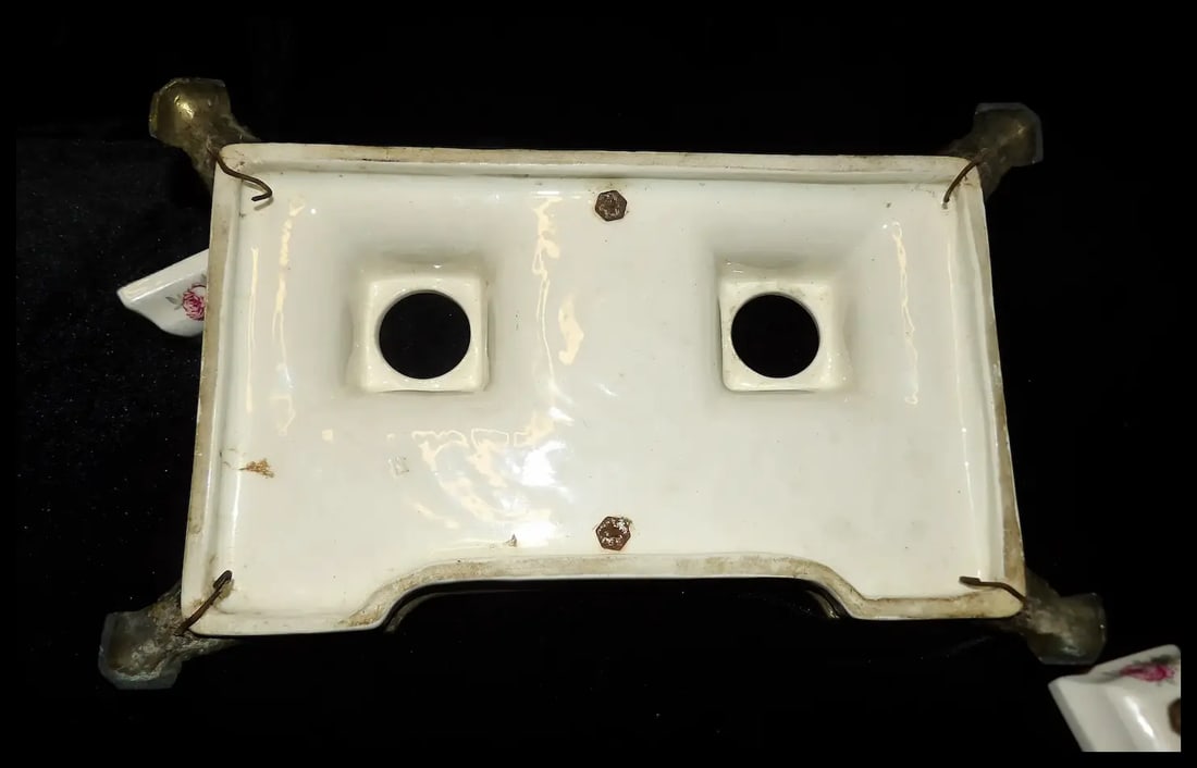 Antique Victorian Porcelain Inkwell - 9