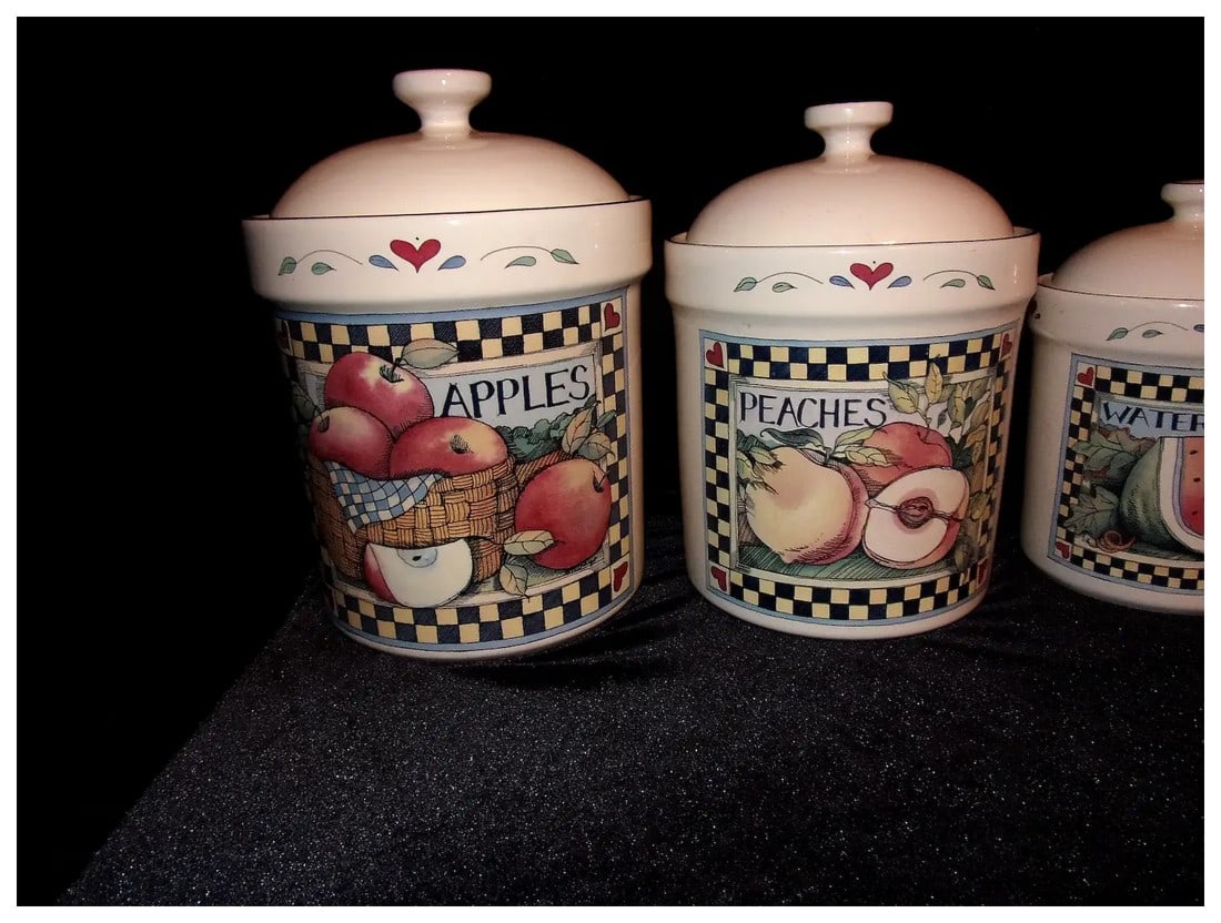 Susan Winget 1980's Fruits & Hearts Set of 4 Canisters & Lids - 5