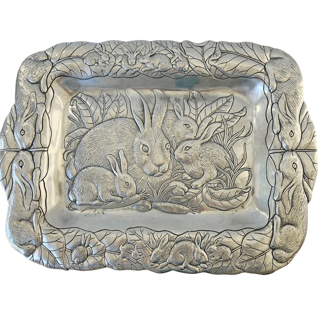 Arthur Court 1990 Cast Aluminum Bunny Rabbits Large Square Serving Platter Tray: Title: Arthur Court 1990 Cast Aluminum Bunny Rabbits Large Square Serving Platter Tray Description: Arthur Court 1990 Cast Aluminum Bunny Rabbits Large Square Serving Platter Tray Perfect for Easter 1