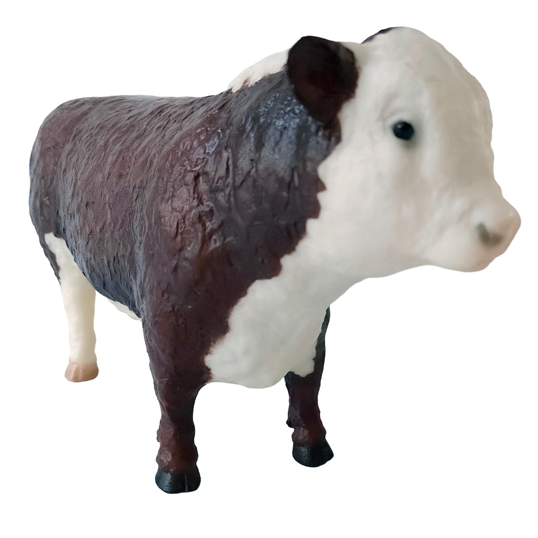 Breyer Polled Hereford Bull #74 Figurine - 3