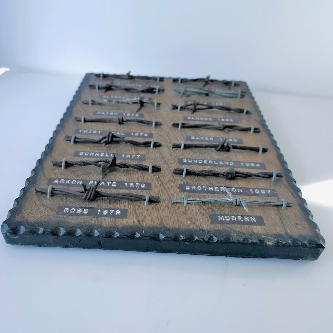 Barbed Wire Sample Display Board 14 cuts - 3
