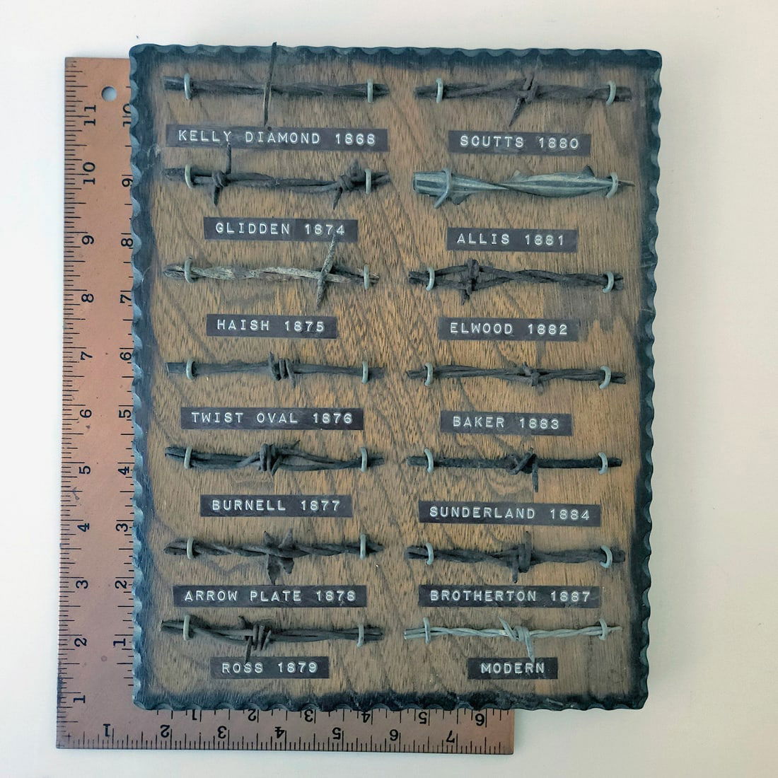 Barbed Wire Sample Display Board 14 cuts - 5