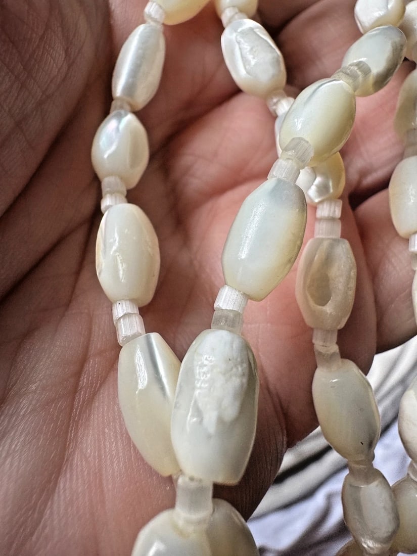 Antique Victorian MOP Shell Mother of Pearl Hand Cut Beaded Necklace 20" - 2