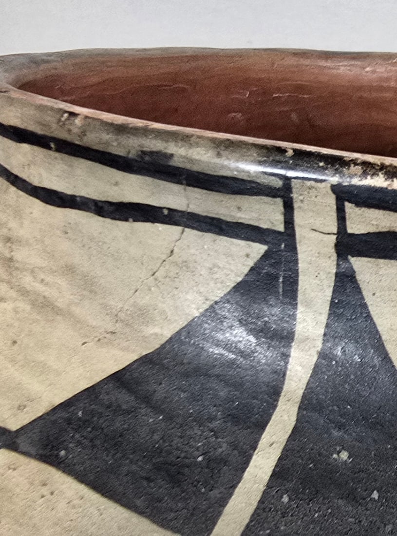 Large Santo Domingo water jar - 9