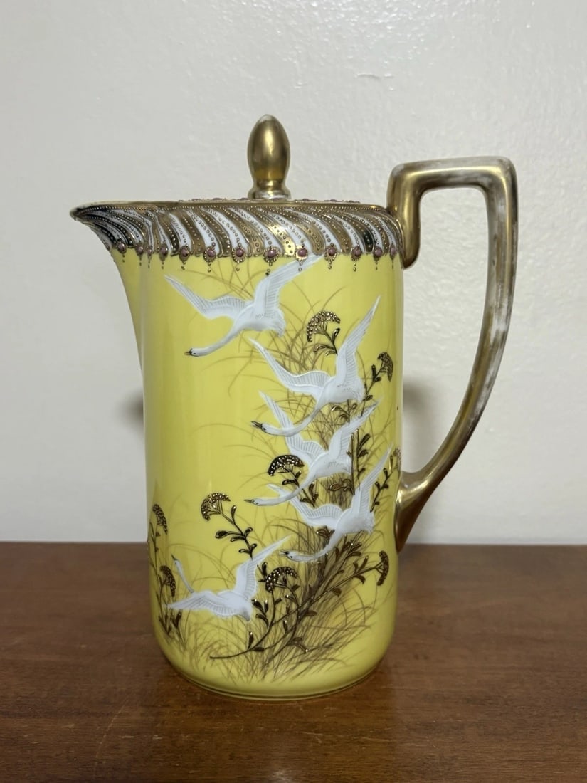 Rare Yellow 5pc Nippon Chocolate Set - 2