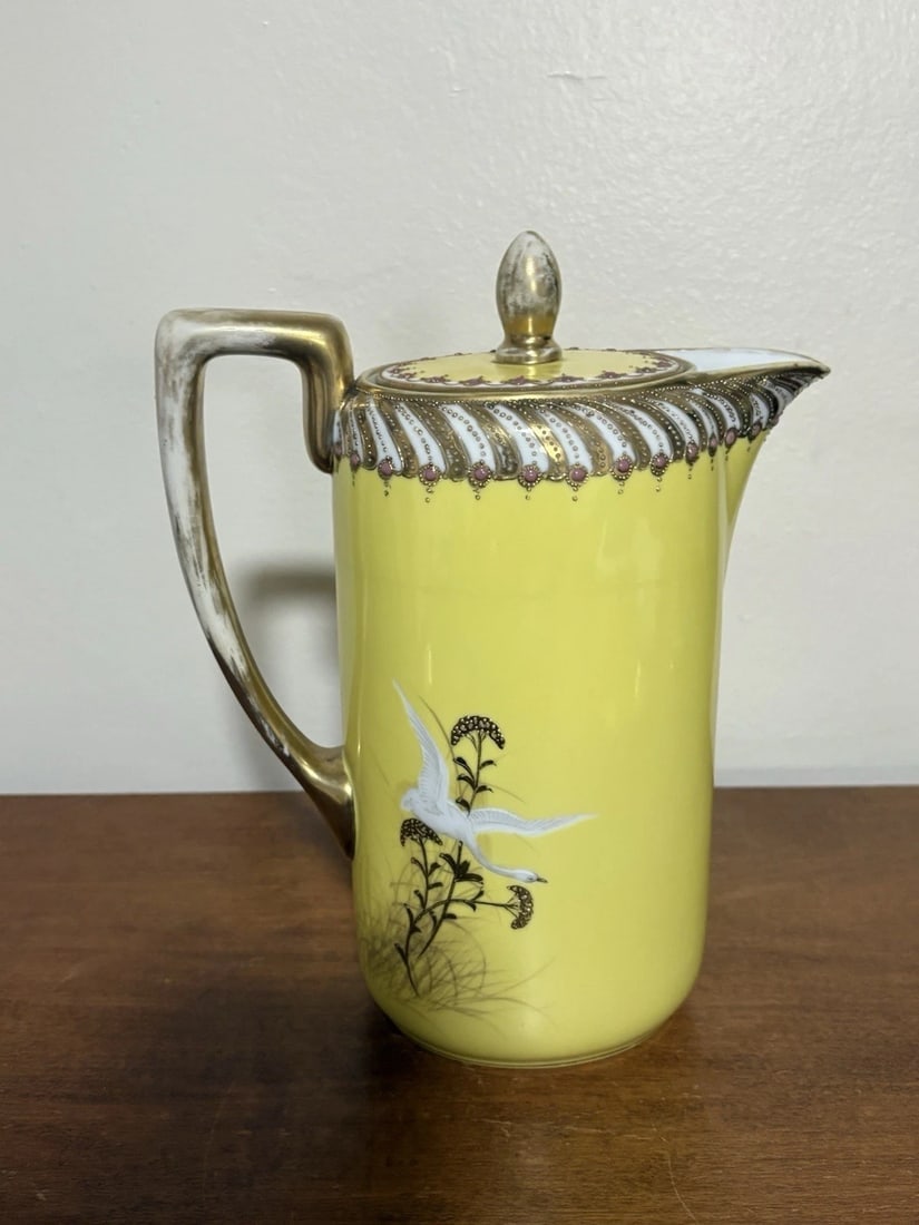 Rare Yellow 5pc Nippon Chocolate Set - 3