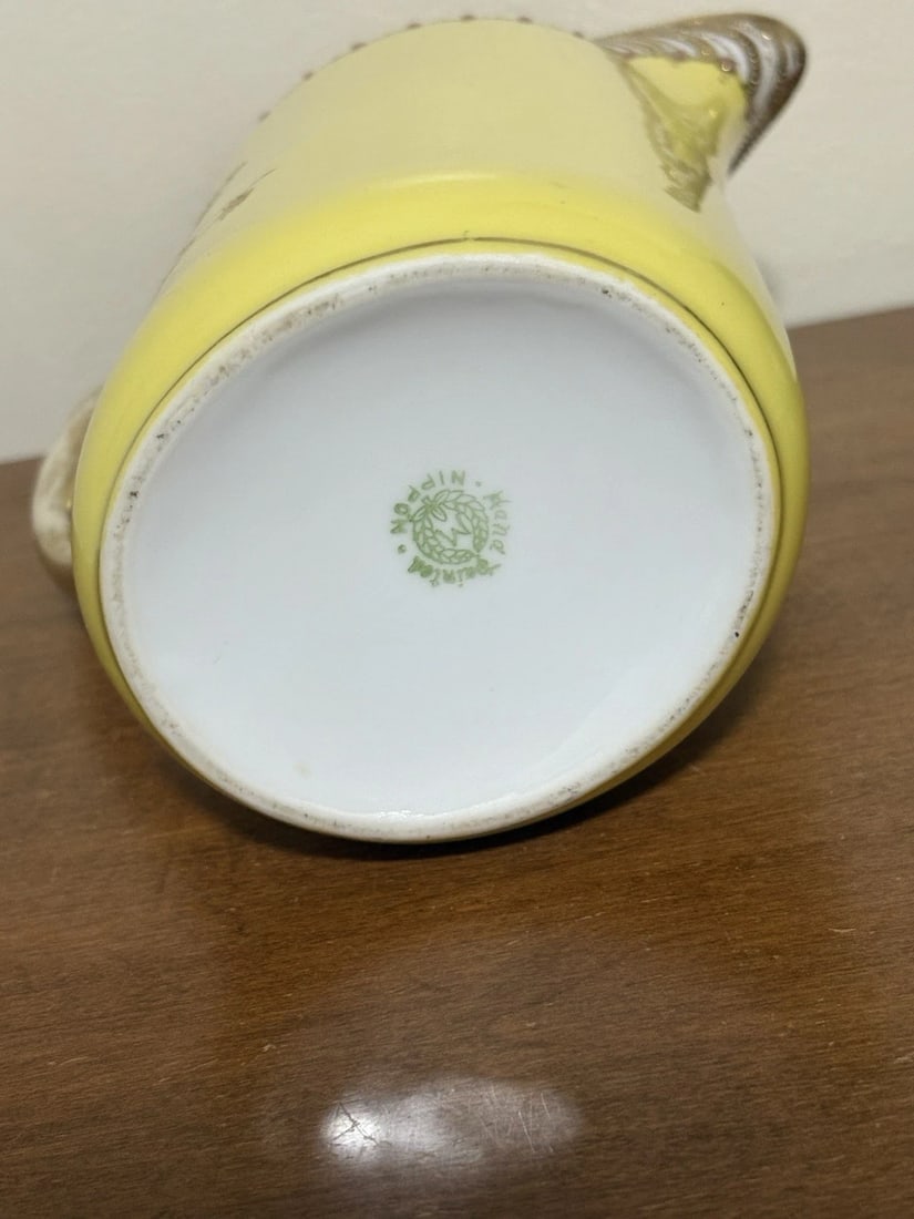 Rare Yellow 5pc Nippon Chocolate Set - 5