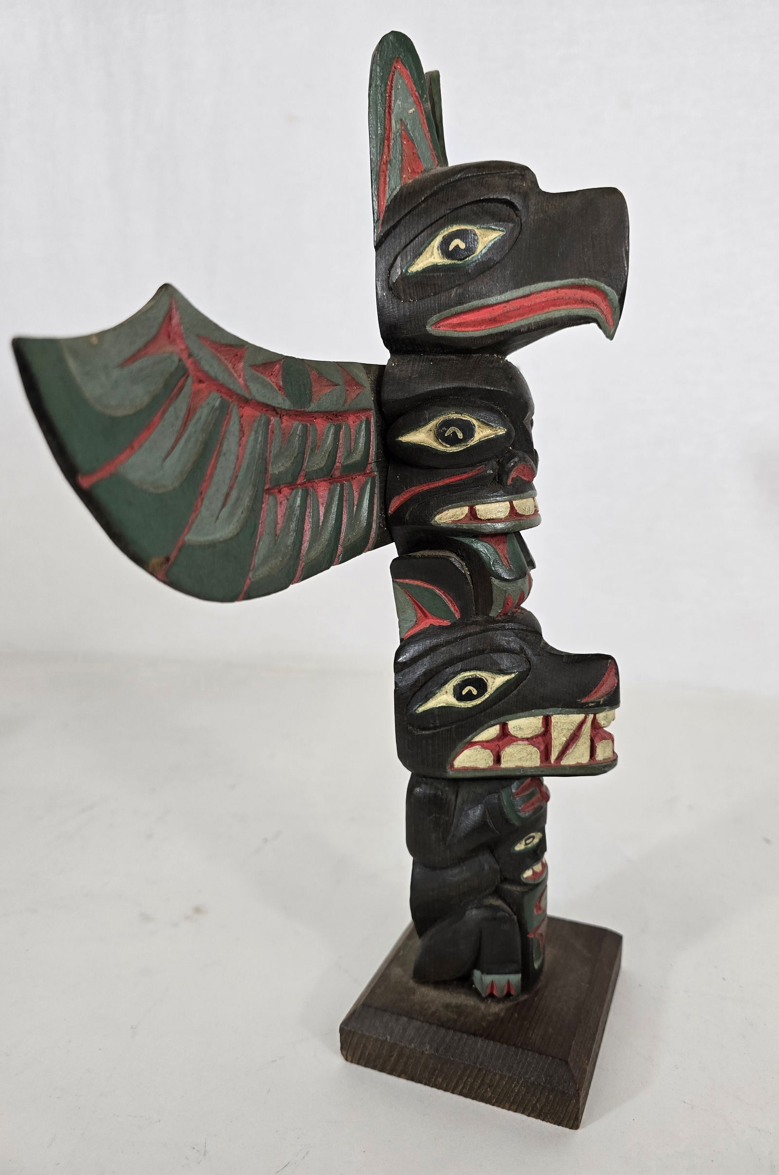 Carved totem pole - 3