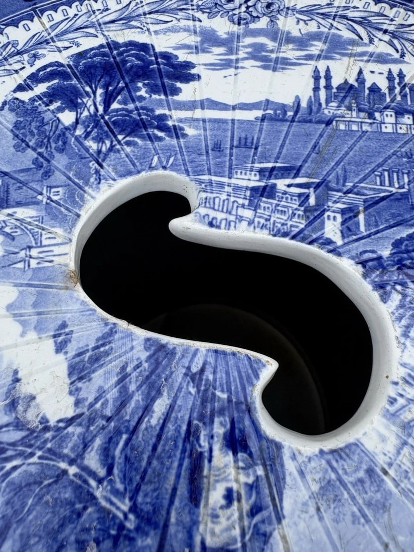 Rare Staffordshire Garden Seat - 7