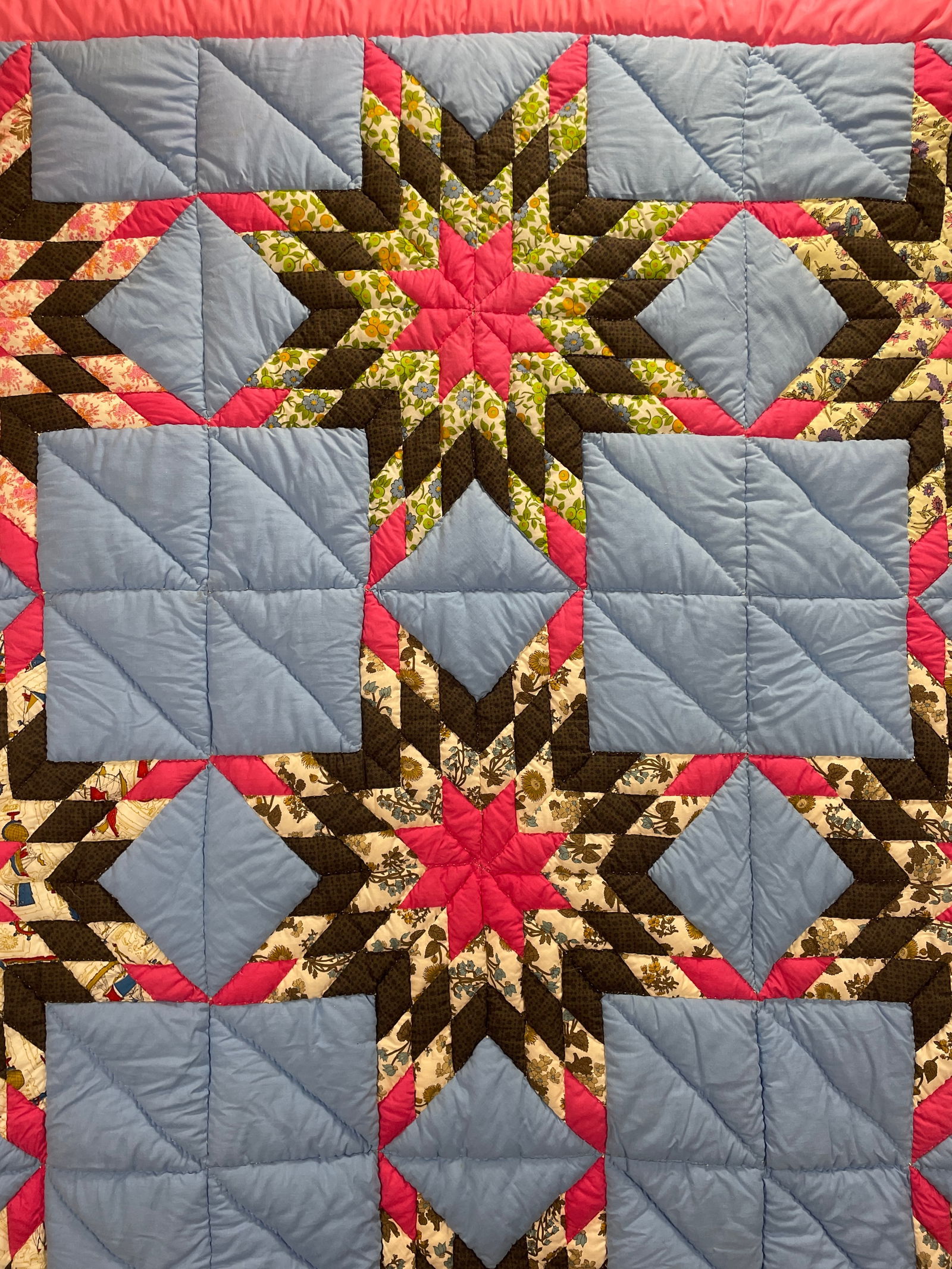 HANDMADE STAR PATTERN QUILT 95" x 80" - 2