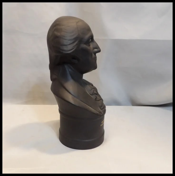 The Wedgwood Limited Black Basalt Limited Edition President- George Washington - 5