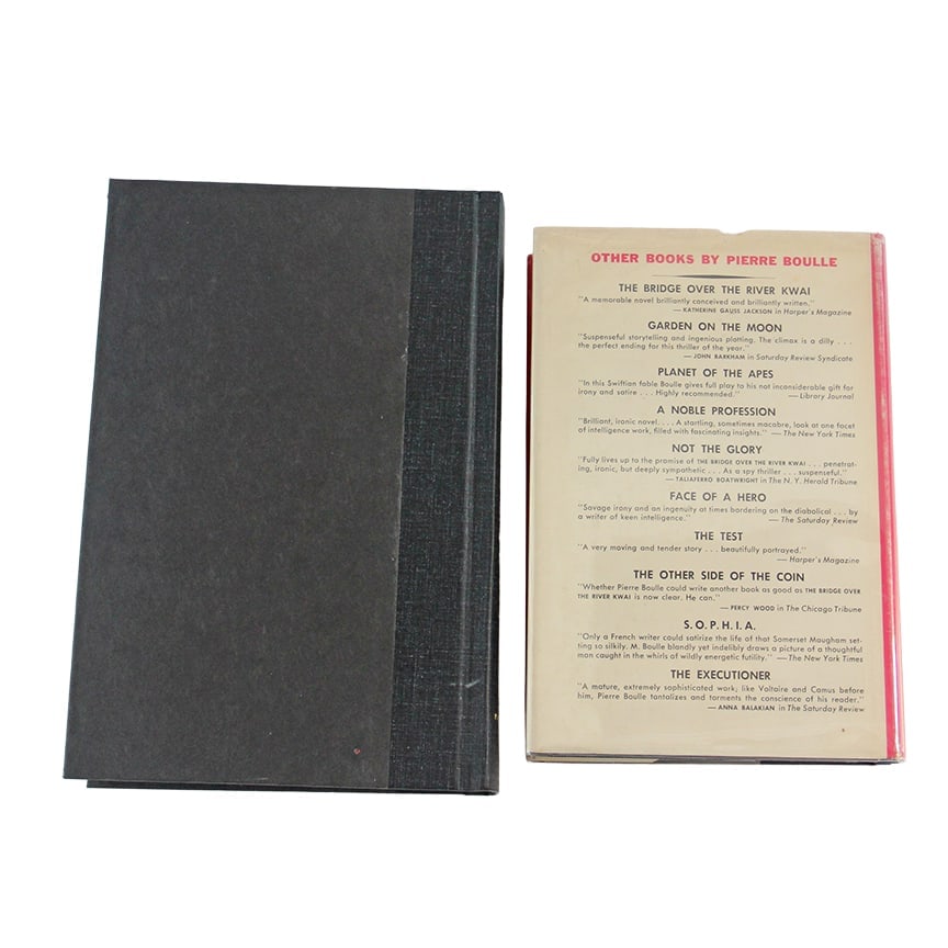 7 Classic Best Loved Books from Sherlock Holmes to Edgar Allan Poe. - 8