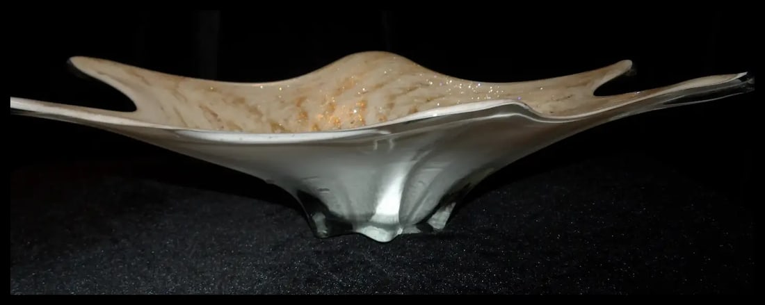 Rare Mid-Century Murano Art Glass Centerpiece White with Gold Aventurine - 3