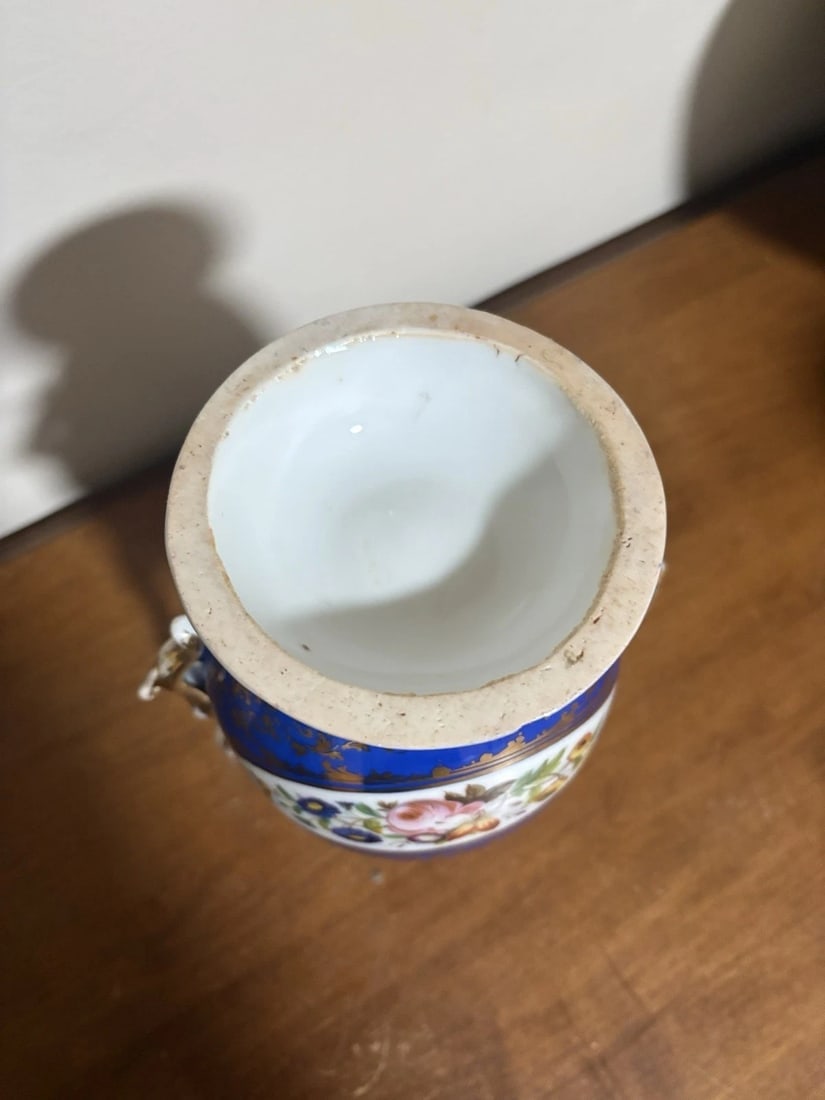 Pr Paris Porcelain Vases - 9