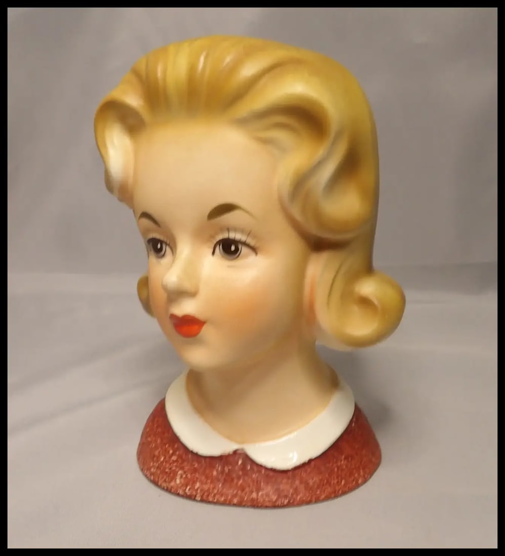 Inarco Blonde Lady Head Vase #E 2782 - 2